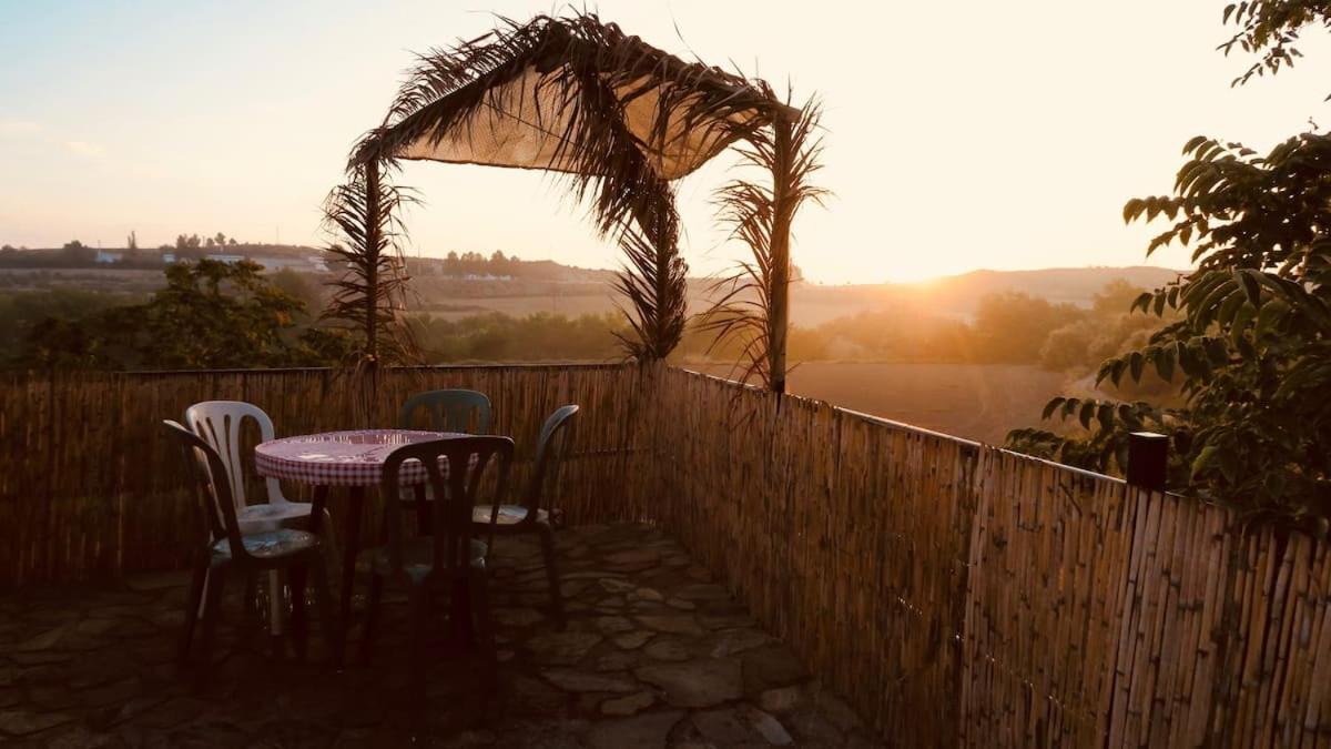 Cortijo Paraiso Charcon Higuera Екстериор снимка