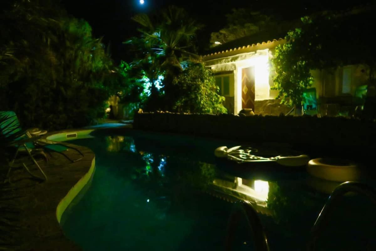 Cortijo Paraiso Charcon Higuera Екстериор снимка
