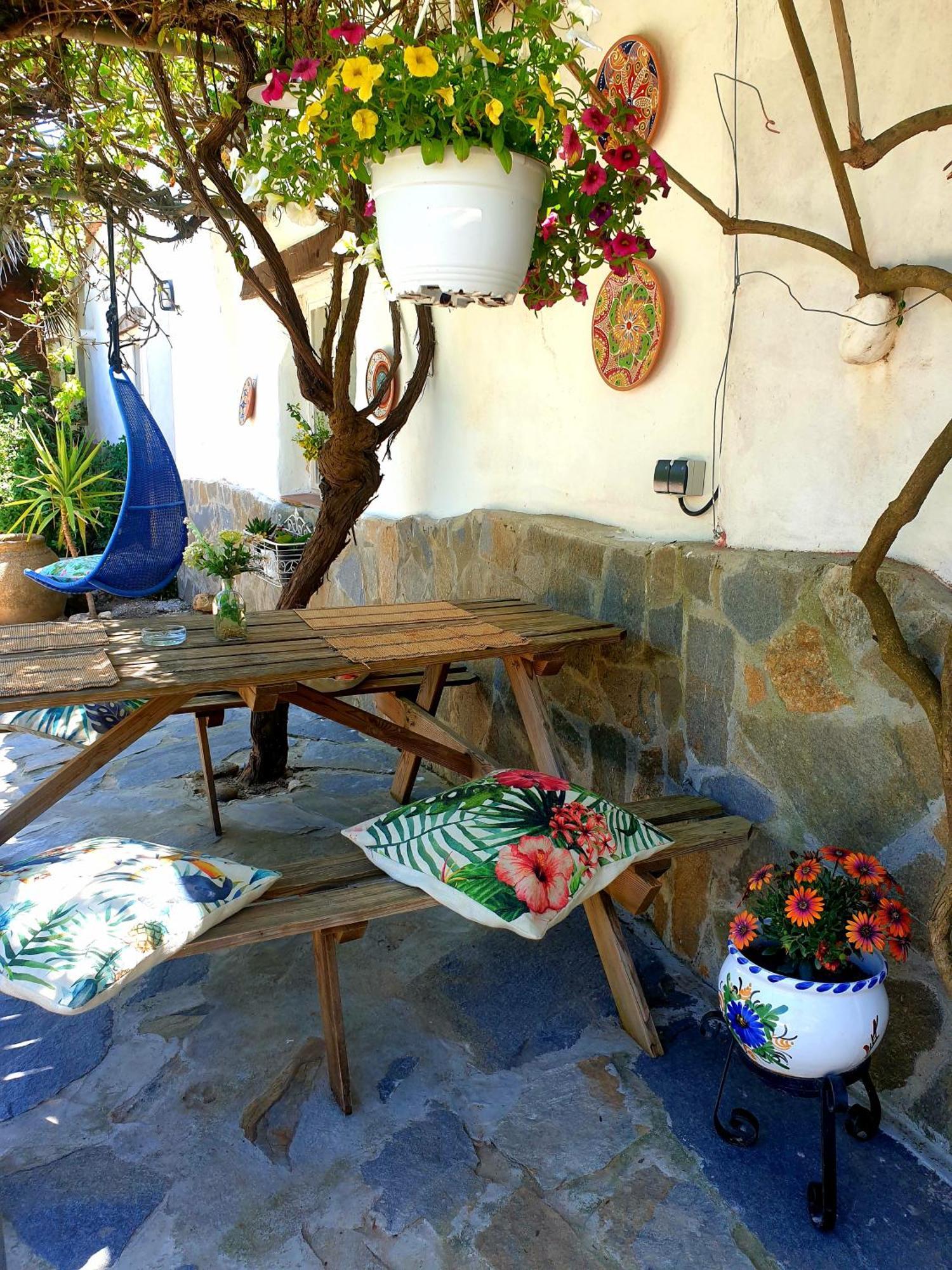 Cortijo Paraiso Charcon Higuera Стая снимка